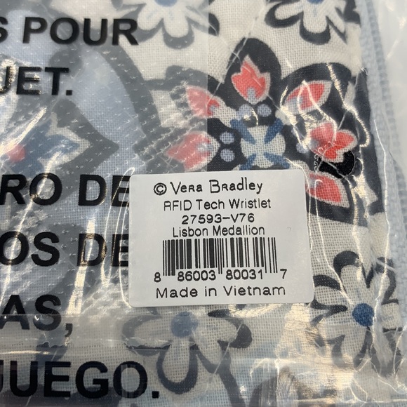 Vera Bradley RFID Tech Wristlet in Lisbon Medallion - Picture 11 of 11